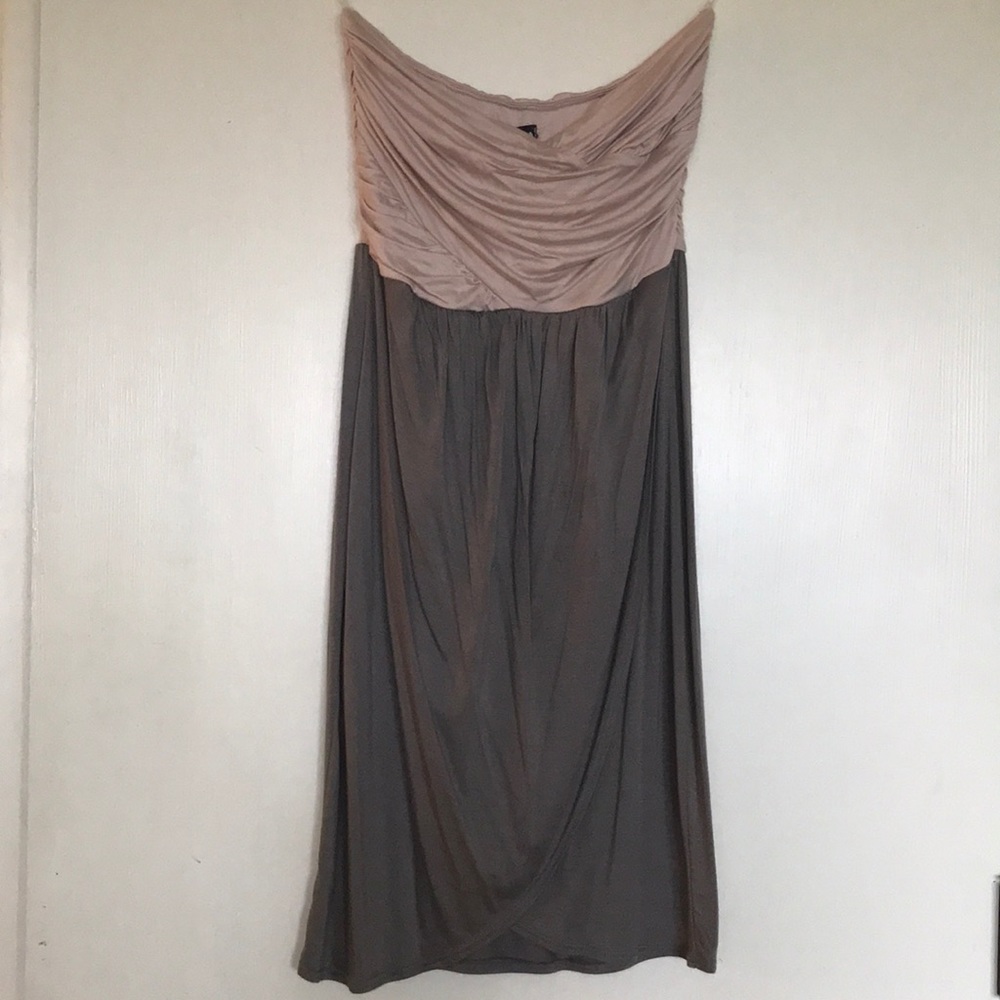 •Aqua• NWT blush pink and Gray Strapless Dress